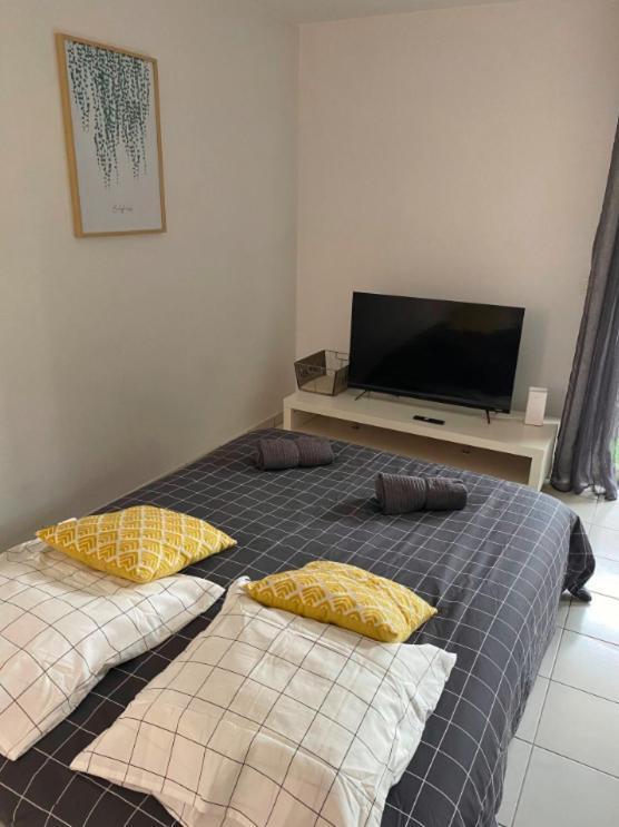 Superbe T2 Avec Parking Prive Apartment Agen Exterior photo